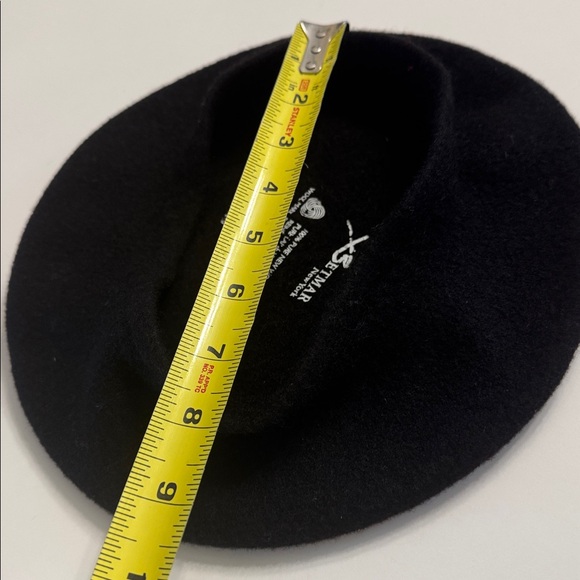 Betmar New York Vintage 100% wool basic beret winter hat black - Picture 8 of 8